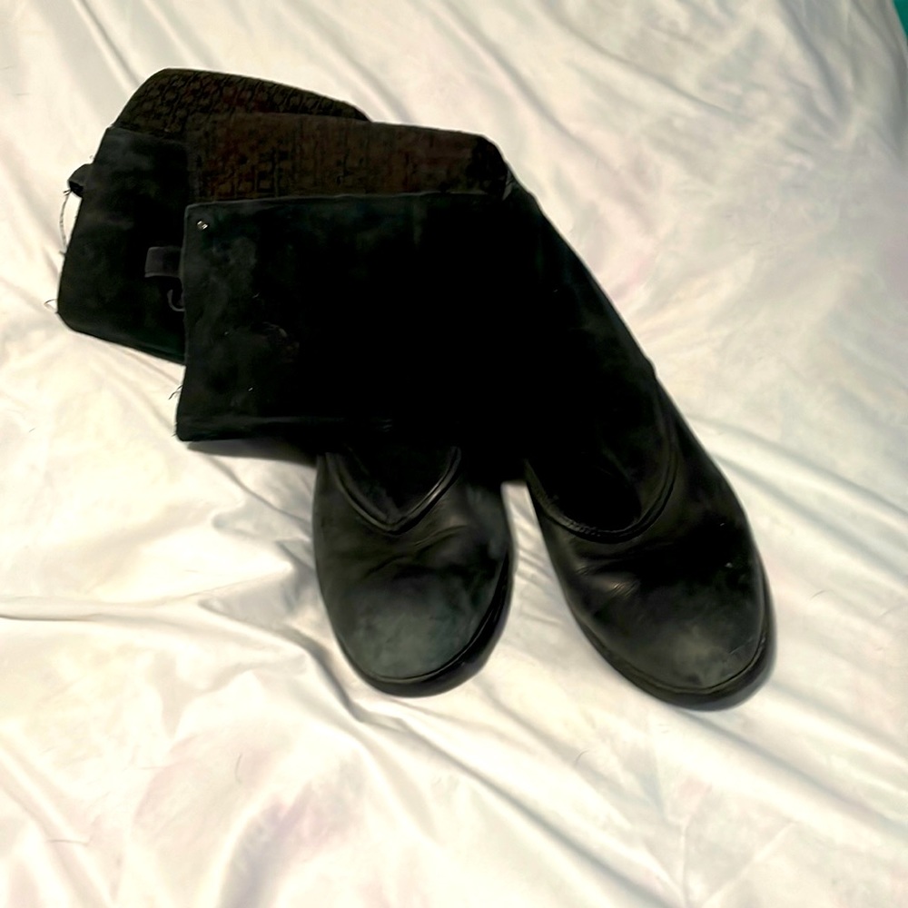 Rockport pull on suede boots 11
